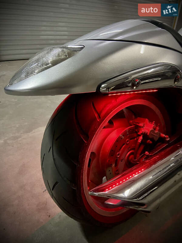 Мотоцикл Круизер Suzuki VZR 1800 2011 в Киеве