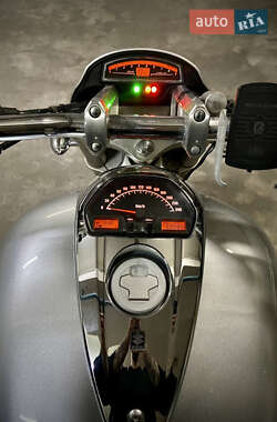 Мотоцикл Круізер Suzuki VZR 1800 2011 в 
