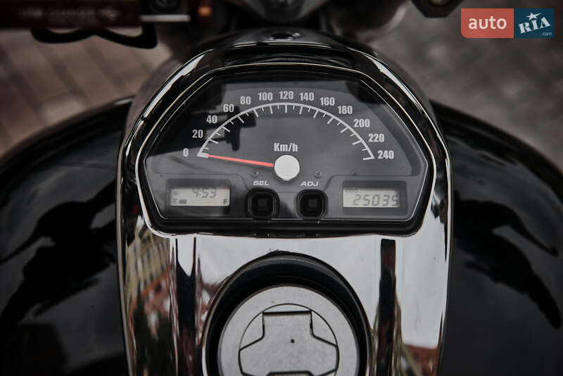 Мотоцикл Круізер Suzuki VZR 1800 2008 в Києві фото 5 Мотоцикл Круізер Suzuki VZR 1800 2008 в Києві