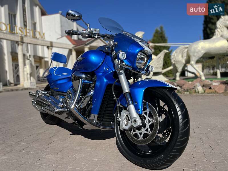 Suzuki VZR 1800 2012