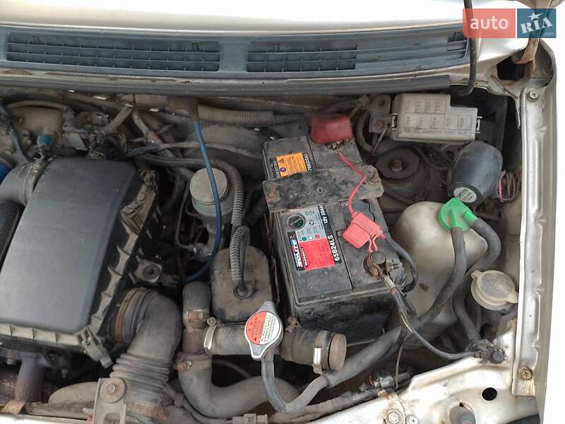 Микровэн Suzuki Wagon R 1999 в Броварах