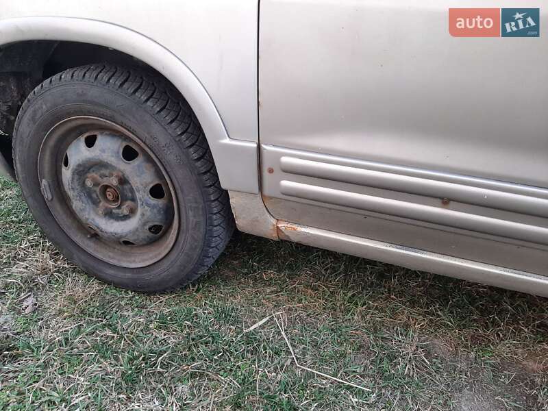 Микровэн Suzuki Wagon R 1999 в Броварах