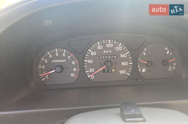 Микровэн Suzuki Wagon R 2000 в 