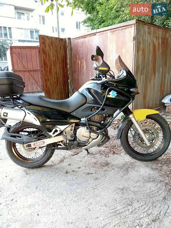 Мотоцикл Многоцелевой (All-round) Suzuki XF 650 Freewind 1998 в 