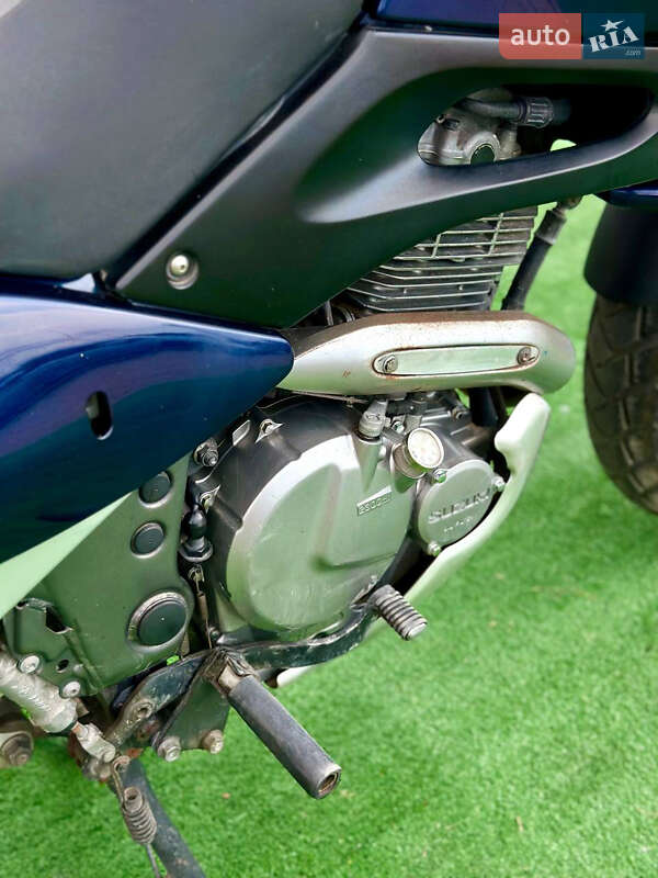 Мотоцикл Круизер Suzuki XF 650 Freewind 1999 в Одессе