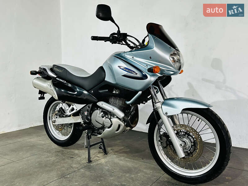 Мотоцикл Внедорожный (Enduro) Suzuki XF 650 Freewind 2001 в Бердичеве