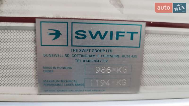 Причіп дача SWIFT Corniche 2003 в Косові
