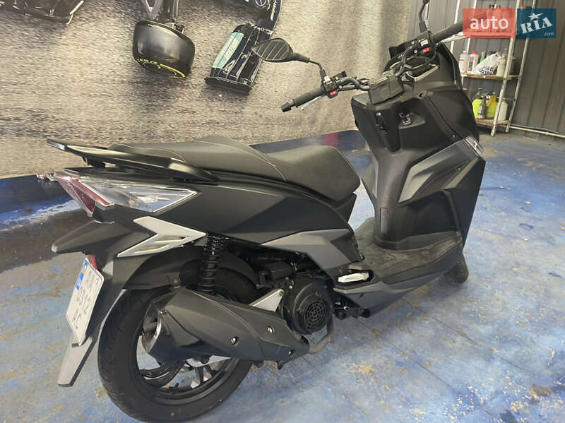 Макси-скутер Sym Jet 2021 в Киеве фото 4 Макси-скутер Sym Jet 2021 в Киеве