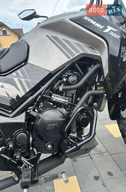Мотоцикл Классик Sym NHT 300 2025 в 