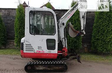 Эвакуатор Takeuchi TB 2010 в 