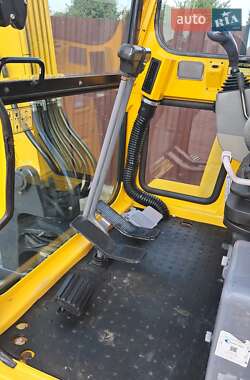 Миниэкскаватор Takeuchi TB 2008 в 