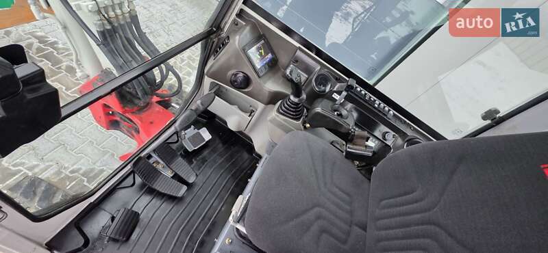 Міні-екскаватор Takeuchi TB 2018 в Луцьку