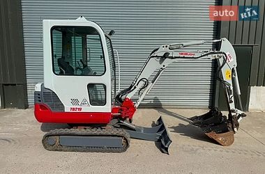 Миниэкскаватор Takeuchi TB 2021 в Бучаче