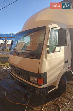 Грузовой фургон TATA LPT 613 2005 в Новом Роздоле