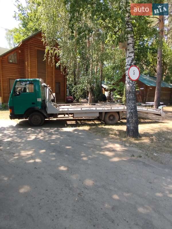 Эвакуатор TATA LPT 2006 в Каневе