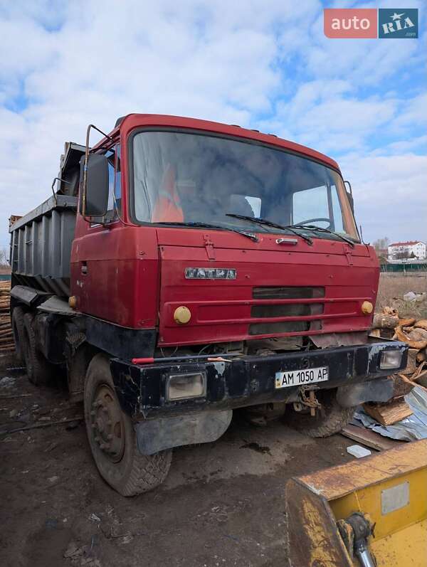 Tatra 8152 1990