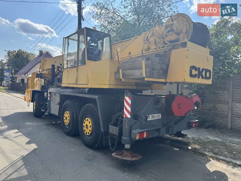 Автокран Tatra AD-28 1990 в Киеве