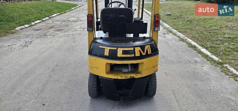 Вилочный погрузчик TCM FD 1991 в Каменец-Подольском