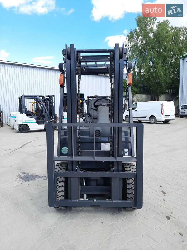 Вилочный погрузчик TCM FD 2022 в Тернополе фото 2 Вилочный погрузчик TCM FD 2022 в Тернополе