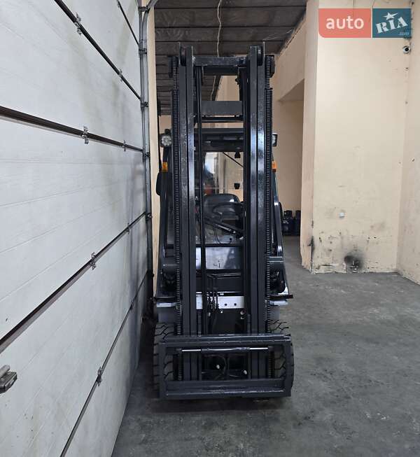 Вилочний навантажувач TCM FD 2017 в Києві