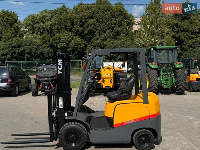 Вилочний навантажувач TCM FD 2008 в Радомишлі фото Вилочний навантажувач TCM FD 2008 в Радомишлі