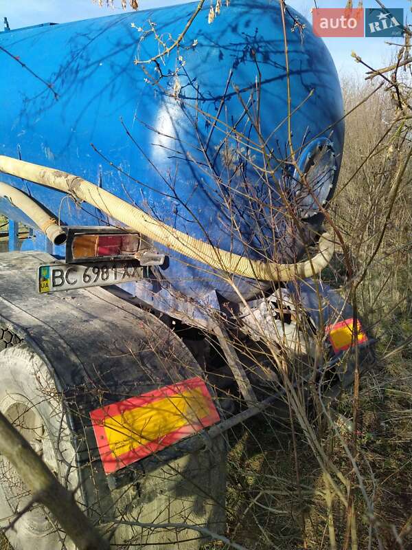 Цементовоз ТЦ 11 1990 в Городке