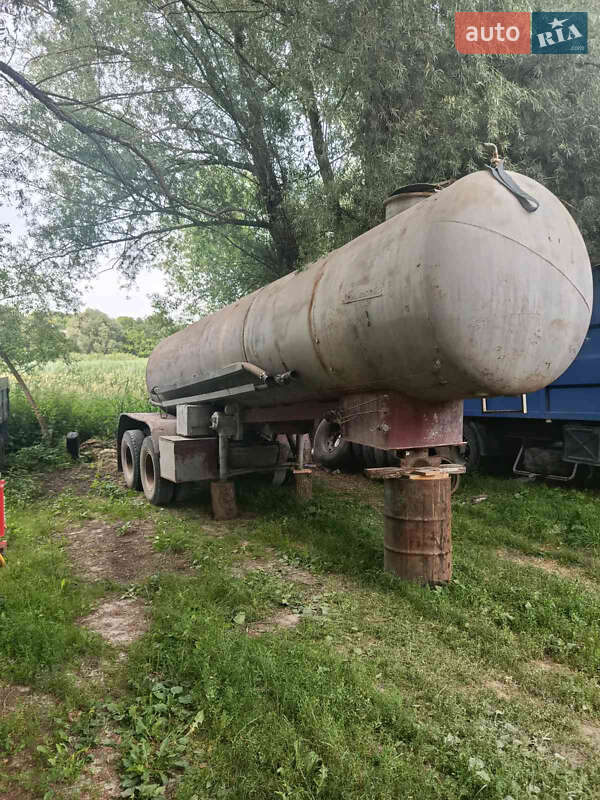 Цистерна полуприцеп ТЦ 13 1989 в Городке