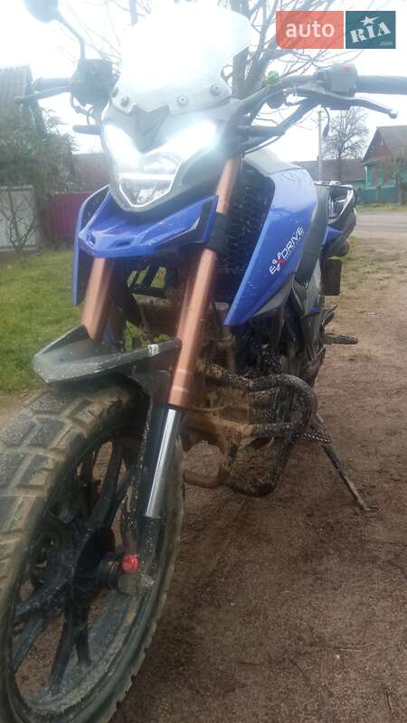 Мотоцикл Спорт-туризм Tekken 250 2023 в Сарнах