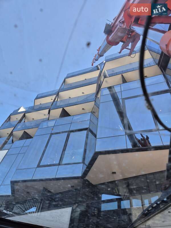 Автокран Terex-Demag K3208 2007 в Львові