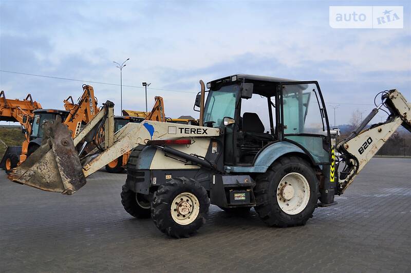 Екскаватор навантажувач Terex 820 2007 в Рівному