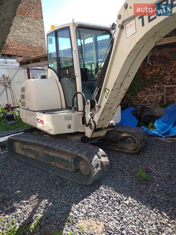 Гусеничный экскаватор Terex TC 2008 в Золочеве
