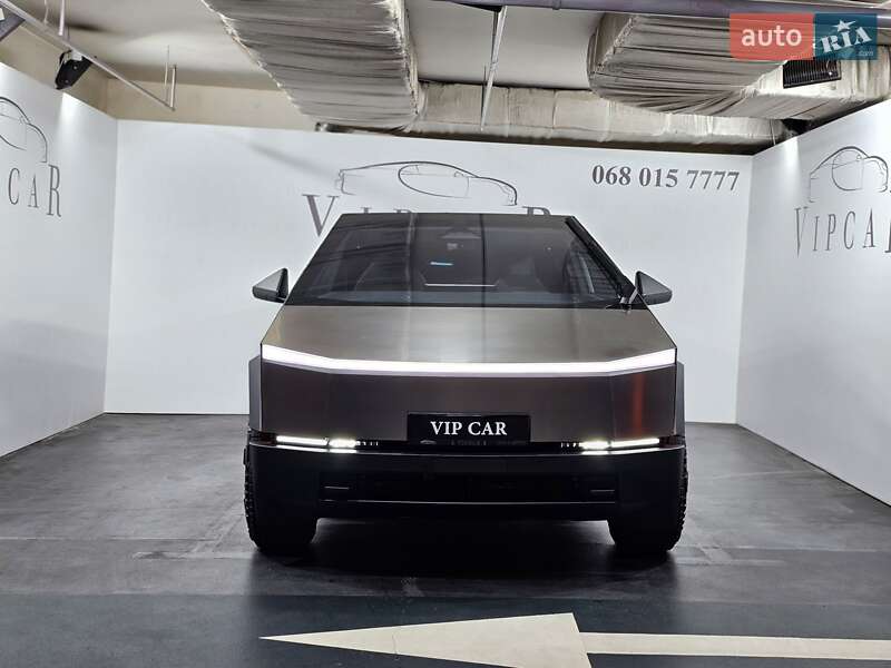 Пикап Tesla Cybertruck 2024 в Киеве