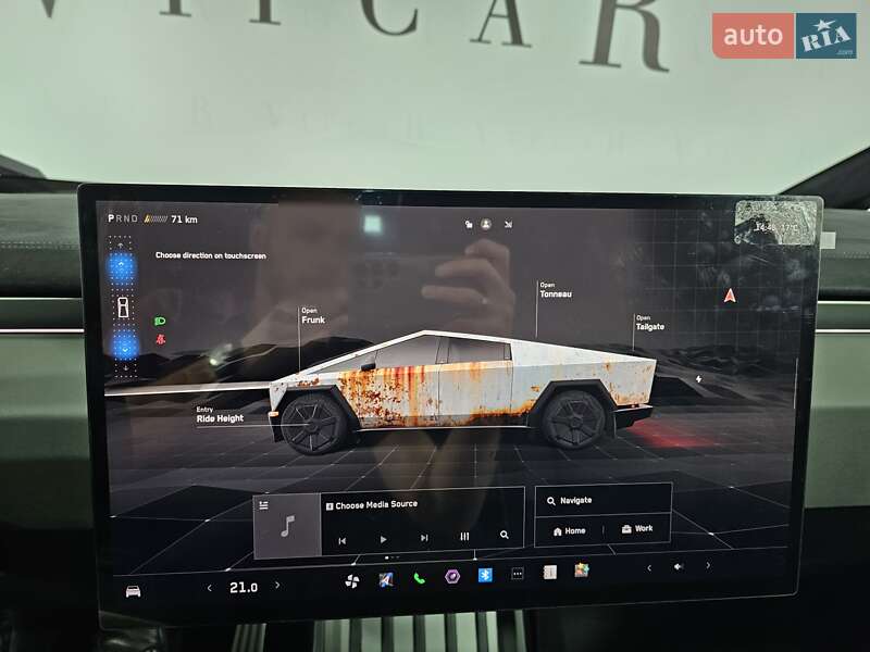 Пикап Tesla Cybertruck 2024 в Киеве