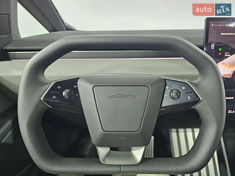 Пикап Tesla Cybertruck 2024 в Киеве