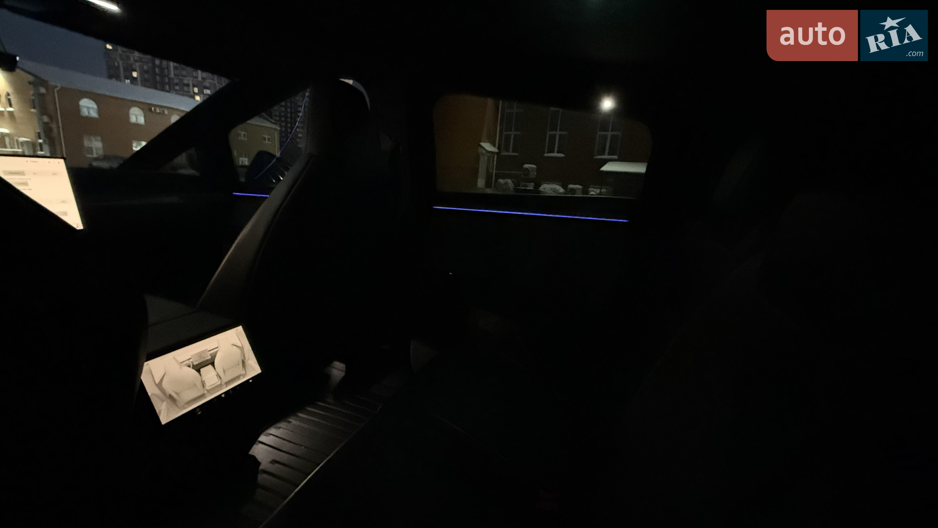 2024 Tesla Cybertruck - мініатюра 44