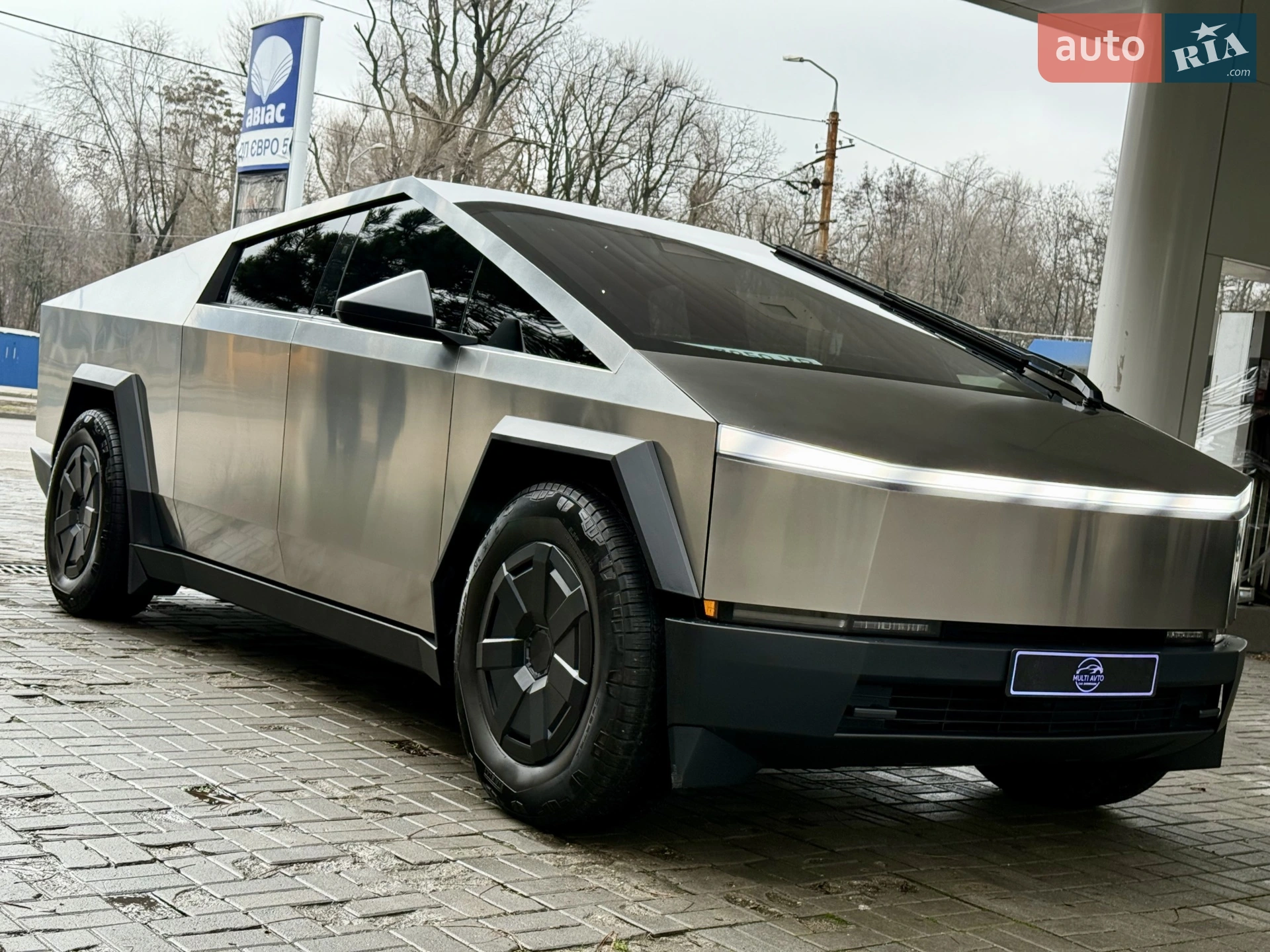2024 Tesla Cybertruck - мініатюра 10