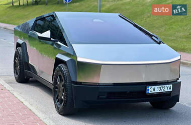 Пикап Tesla Cybertruck 2024 в Николаеве