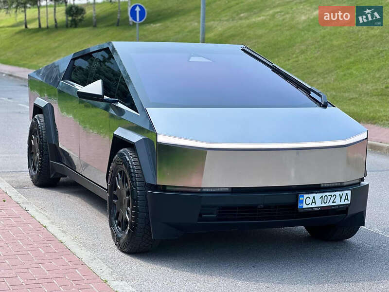 Пикап Tesla Cybertruck 2024 в Николаеве