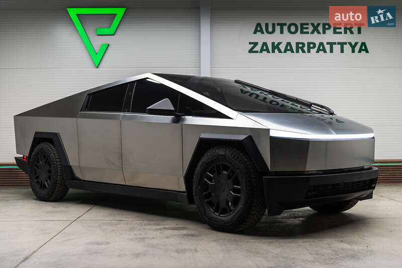 Пикап Tesla Cybertruck 2024 в Мукачево