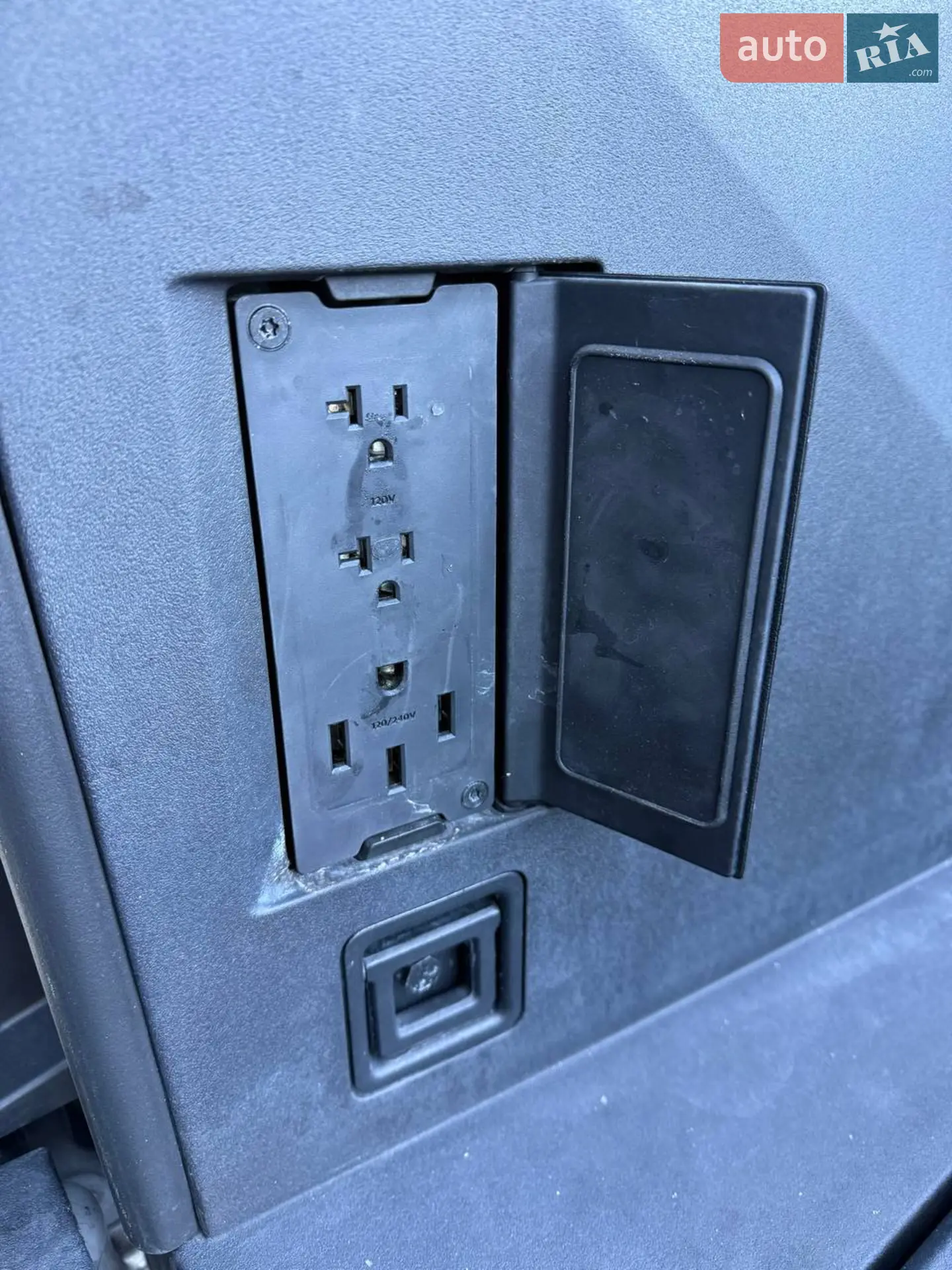 2024 Tesla Cybertruck - мініатюра 53
