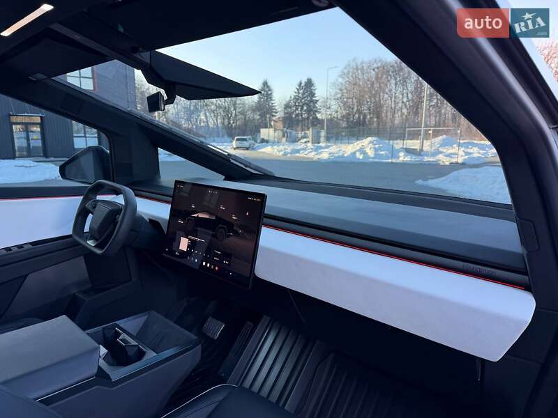 Пикап Tesla Cybertruck 2024 в Дубно
