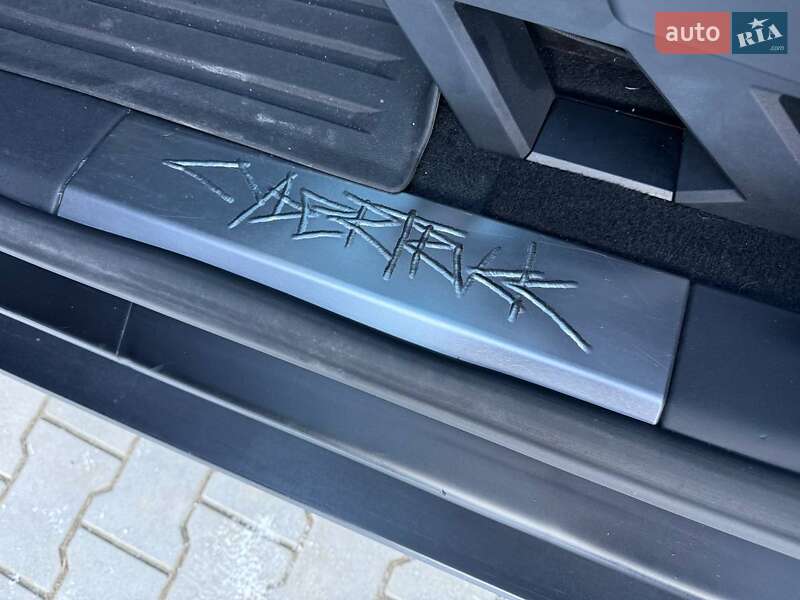 Пикап Tesla Cybertruck 2024 в Дубно