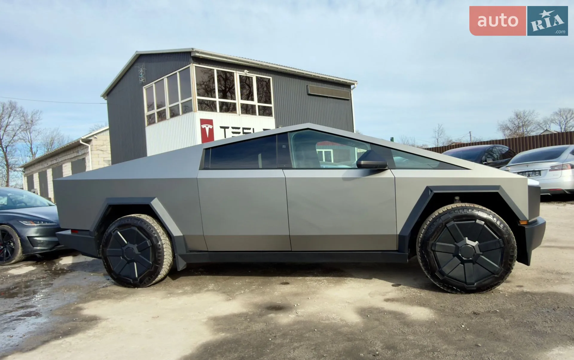 2024 Tesla Cybertruck - мініатюра 6