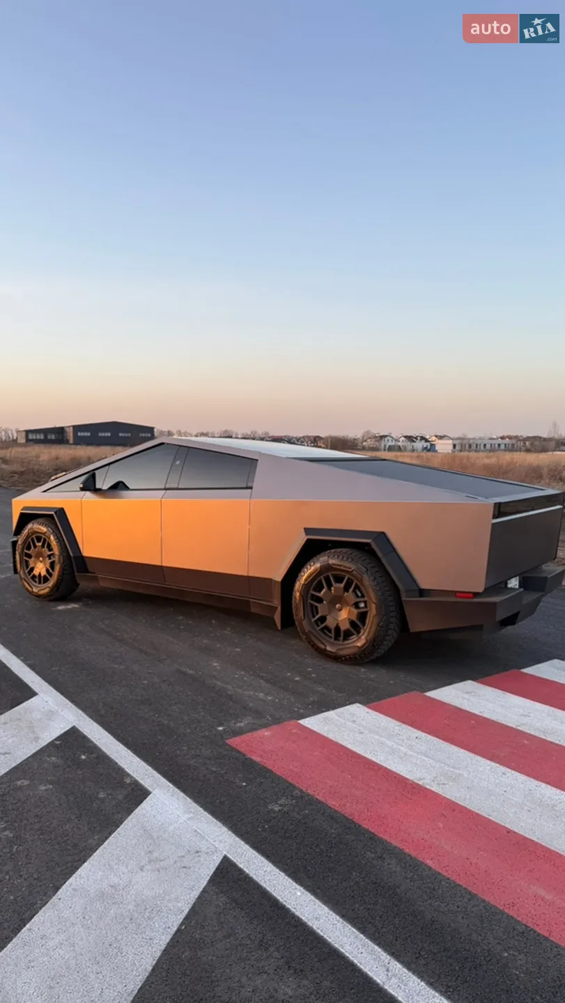 2024 Tesla Cybertruck - мініатюра 28