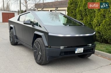Пикап Tesla Cybertruck 2024 в Днепре