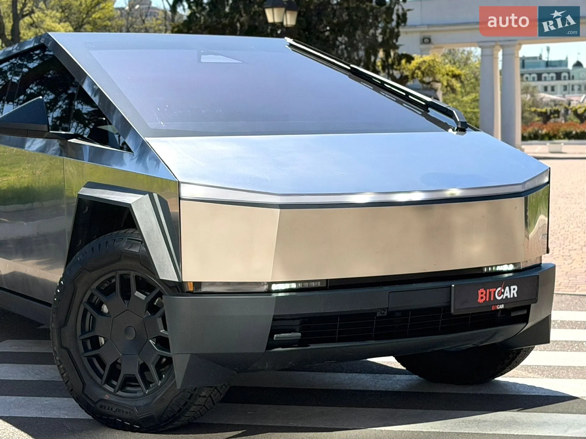 2024 Tesla Cybertruck - мініатюра 4