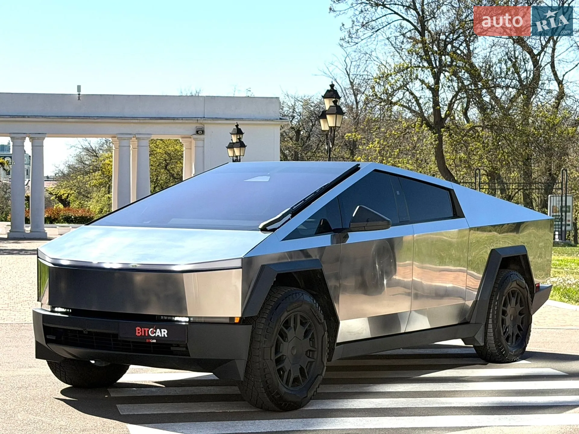 2024 Tesla Cybertruck - мініатюра 8