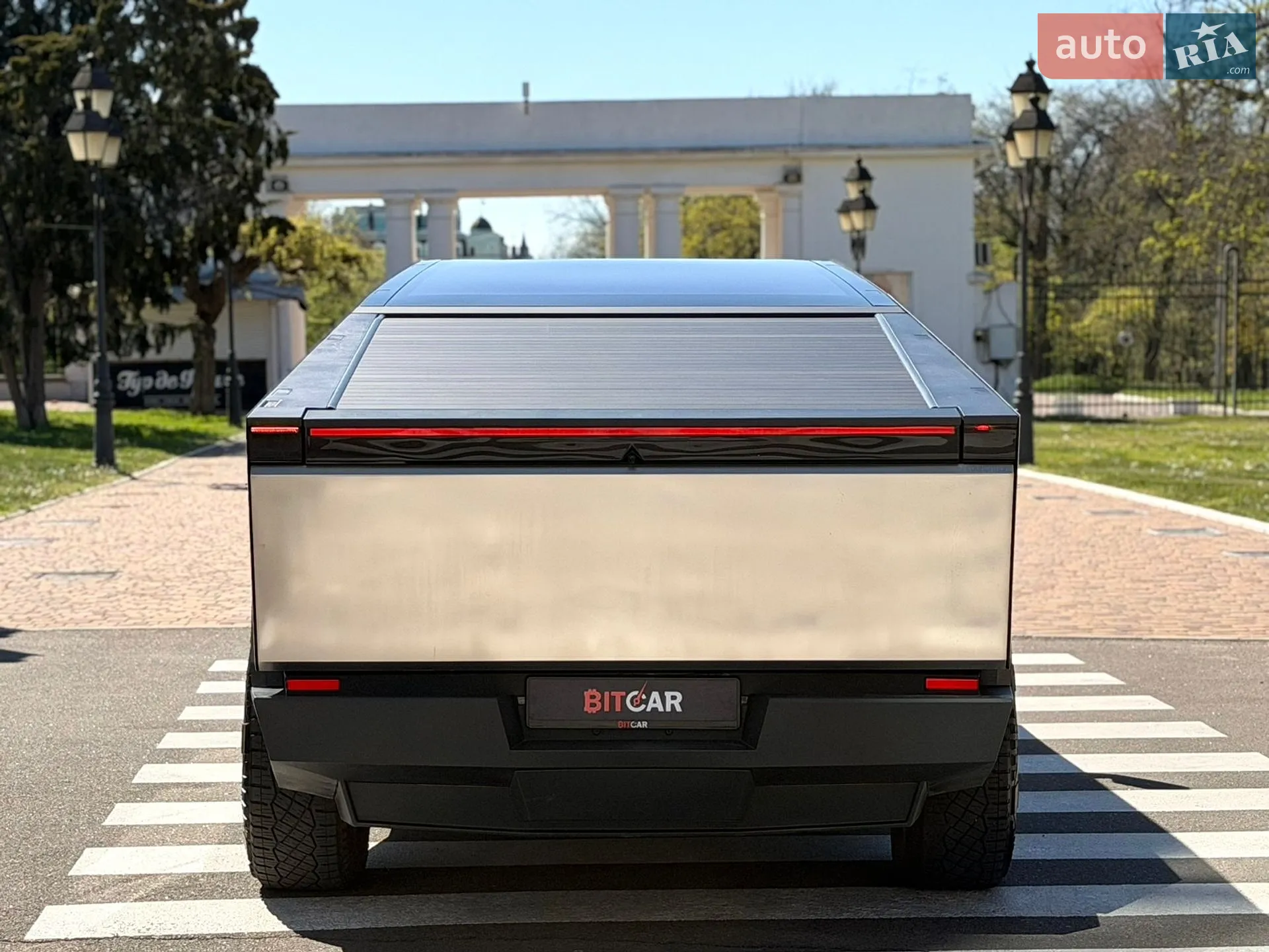 2024 Tesla Cybertruck - мініатюра 22