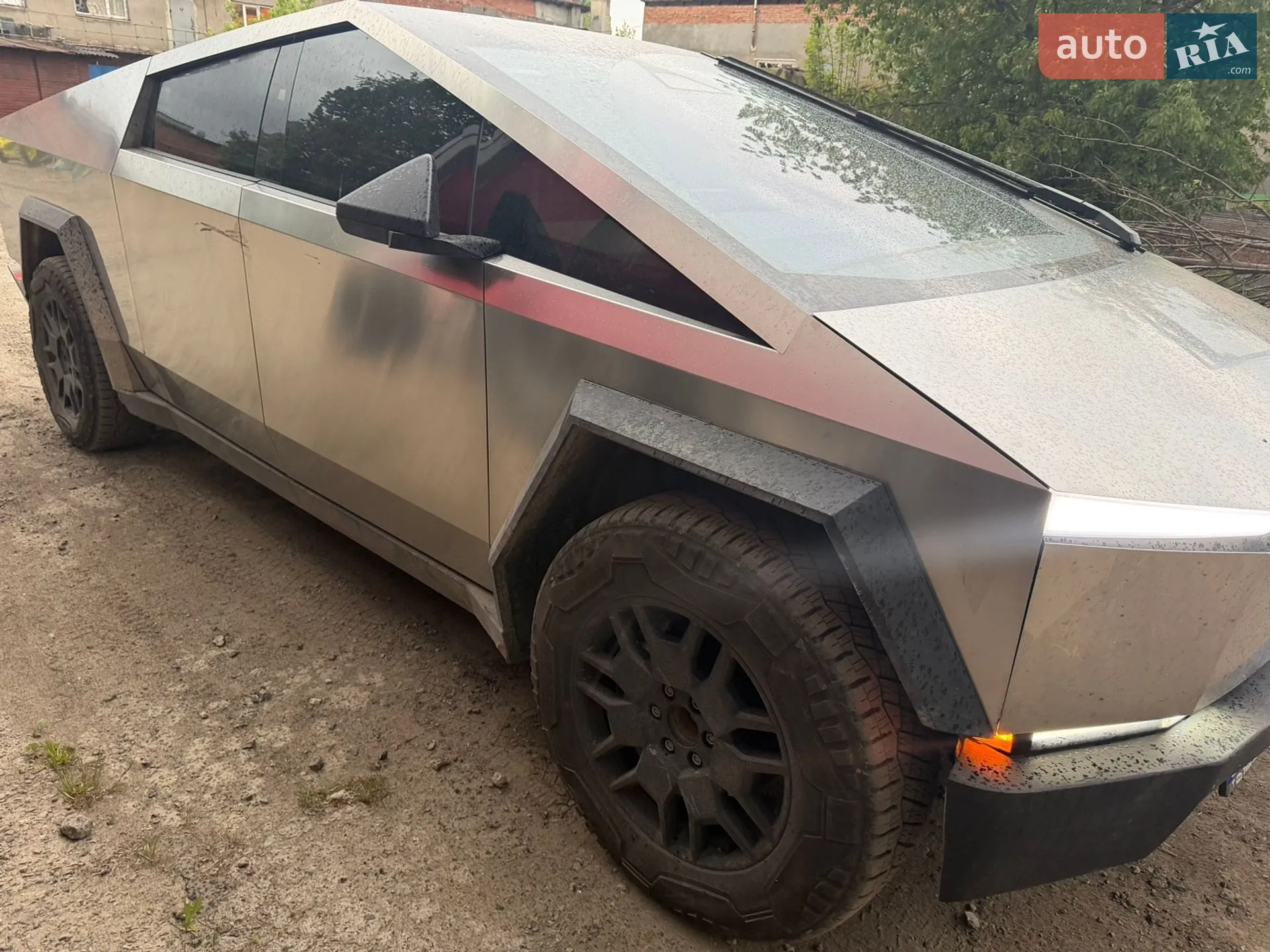 2024 Tesla Cybertruck - мініатюра 4