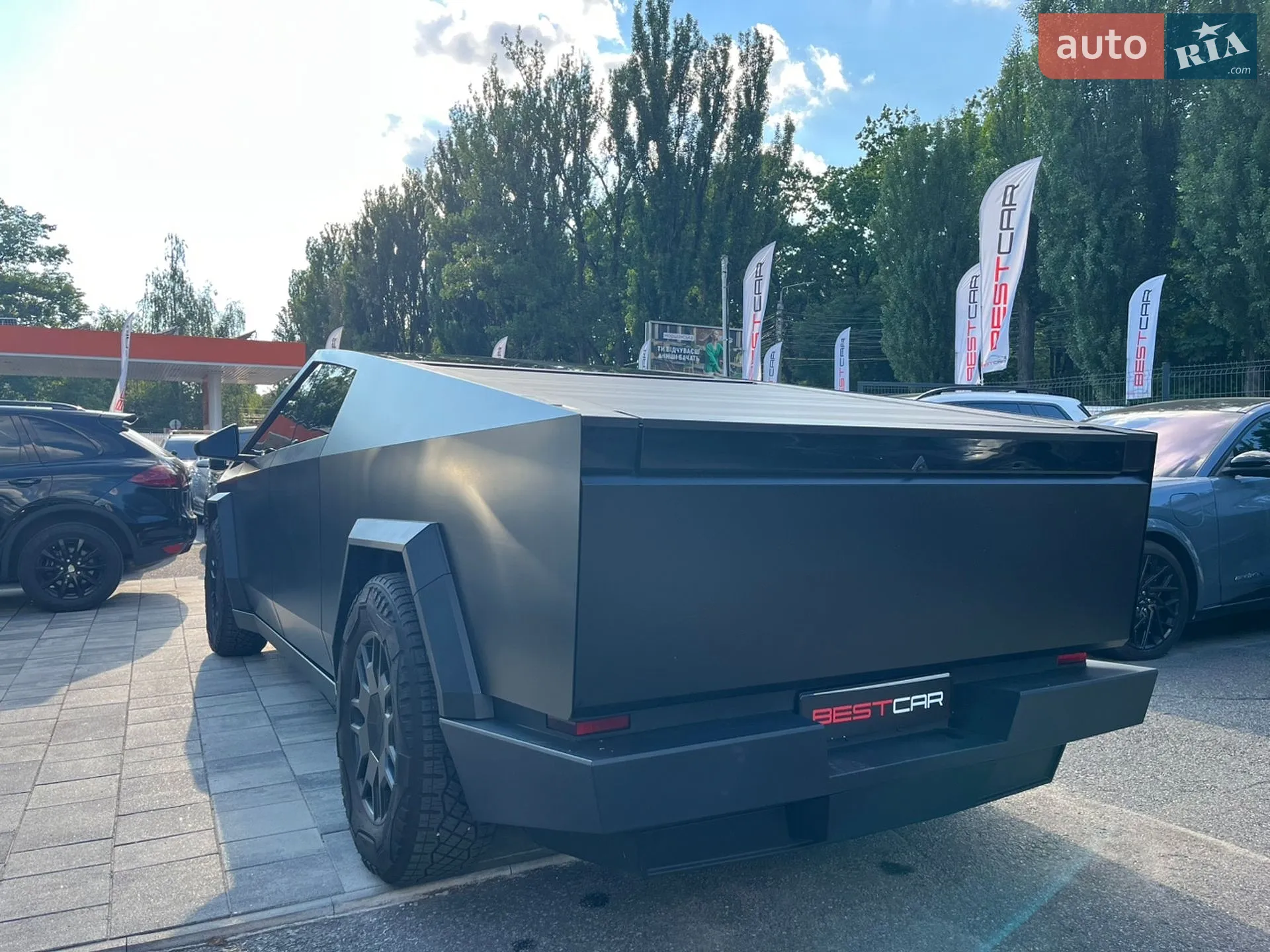 2024 Tesla Cybertruck - мініатюра 15